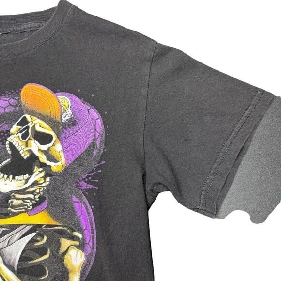 Los Angeles Lakers Kobe Bryant 24 Mamba Skeleton T Shirt Mens S NBA Basketball - Picture 6 of 9